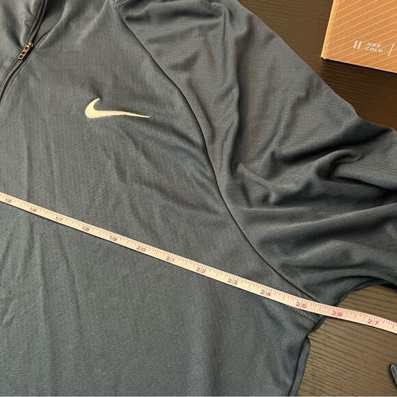 ✨ Nike Golf Men’s Blue Quarter Zip XXL - Picture 10 of 11